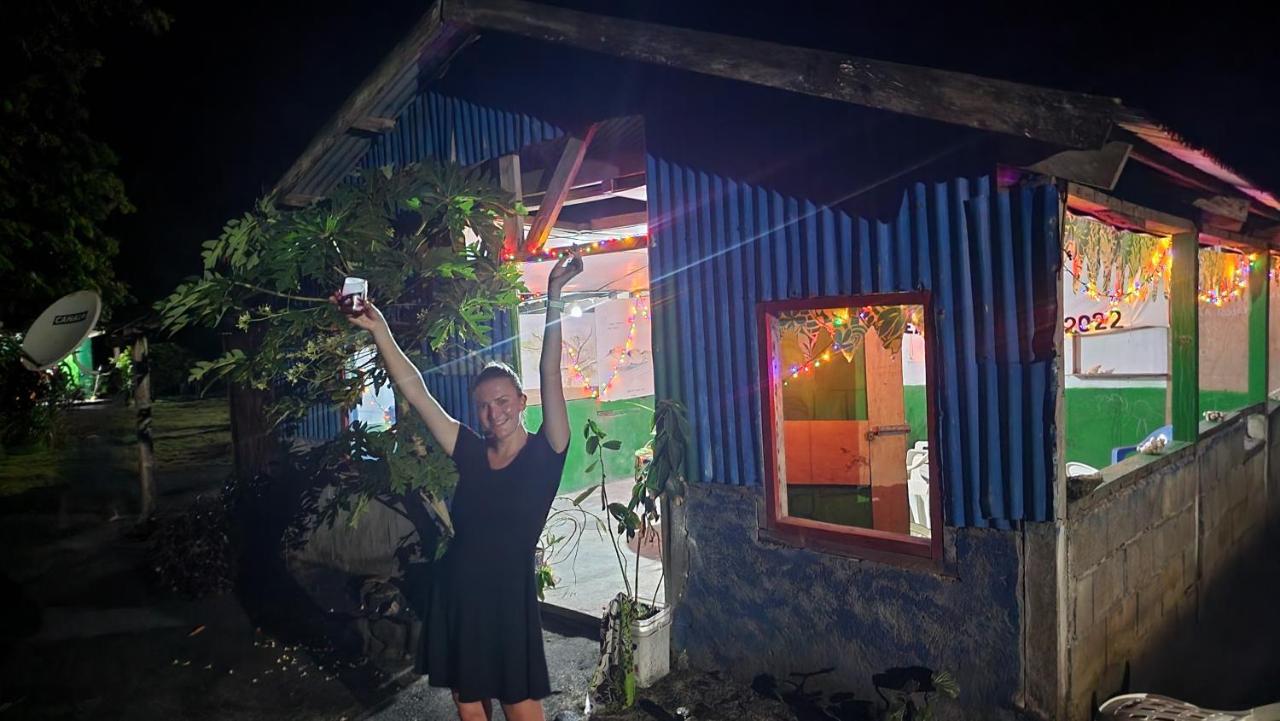 Tanna Volcano View Tree House Lenkuru Экстерьер фото