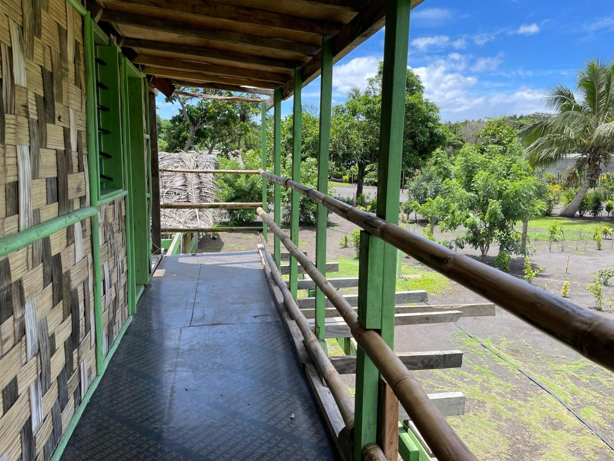 Tanna Volcano View Tree House Lenkuru Экстерьер фото